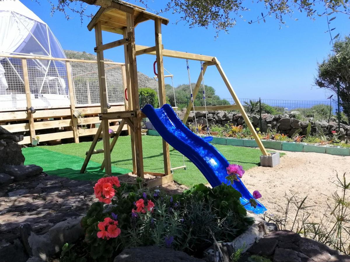 B&B Glamping Semaforo Capo Sperone ซานตันตีโอโก ภายนอก รูปภาพ