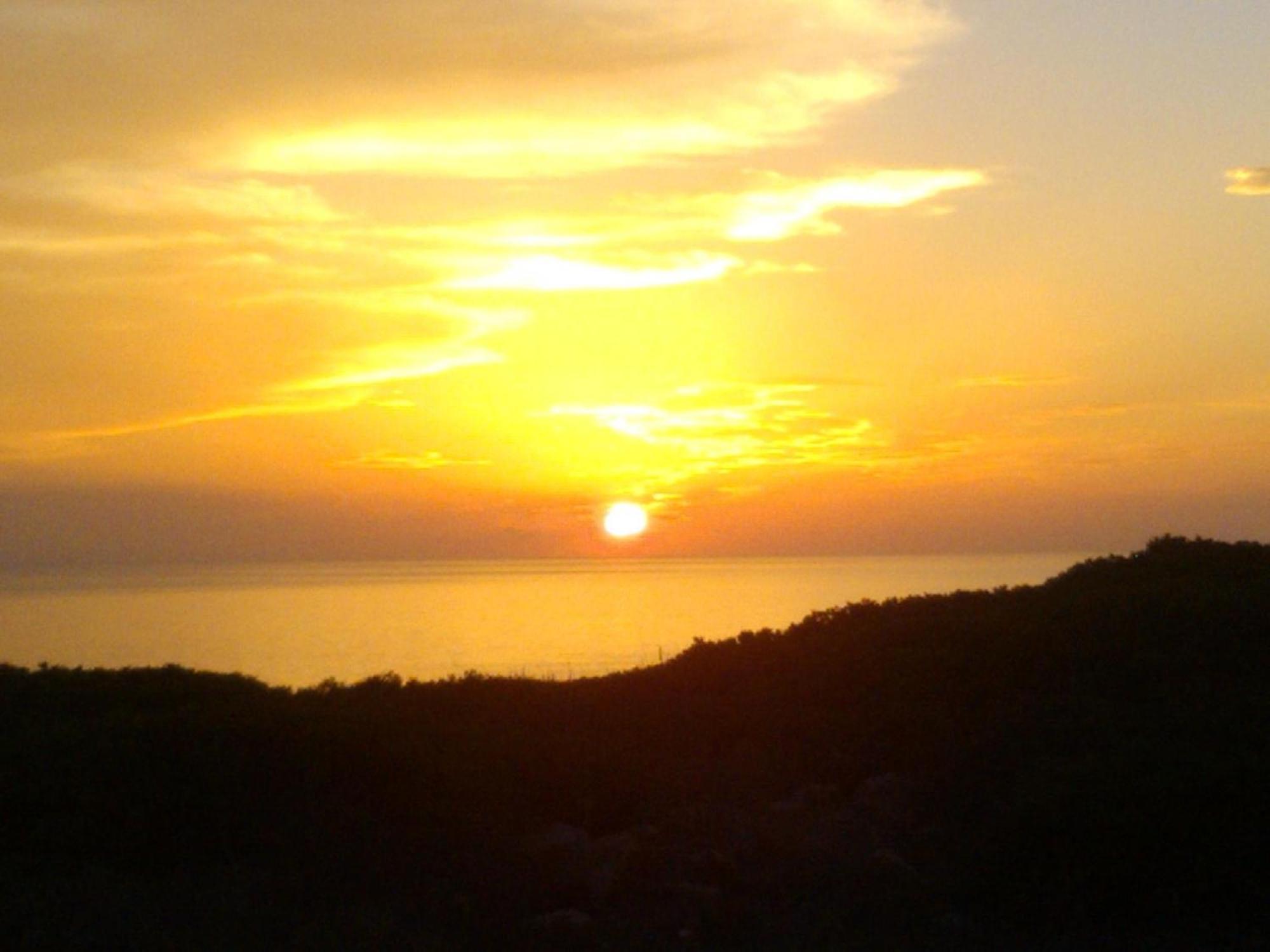 B&B Glamping Semaforo Capo Sperone ซานตันตีโอโก ห้อง รูปภาพ